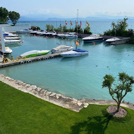 Sirmio Apartments - Darsena Stay Sirmione Extérieur photo