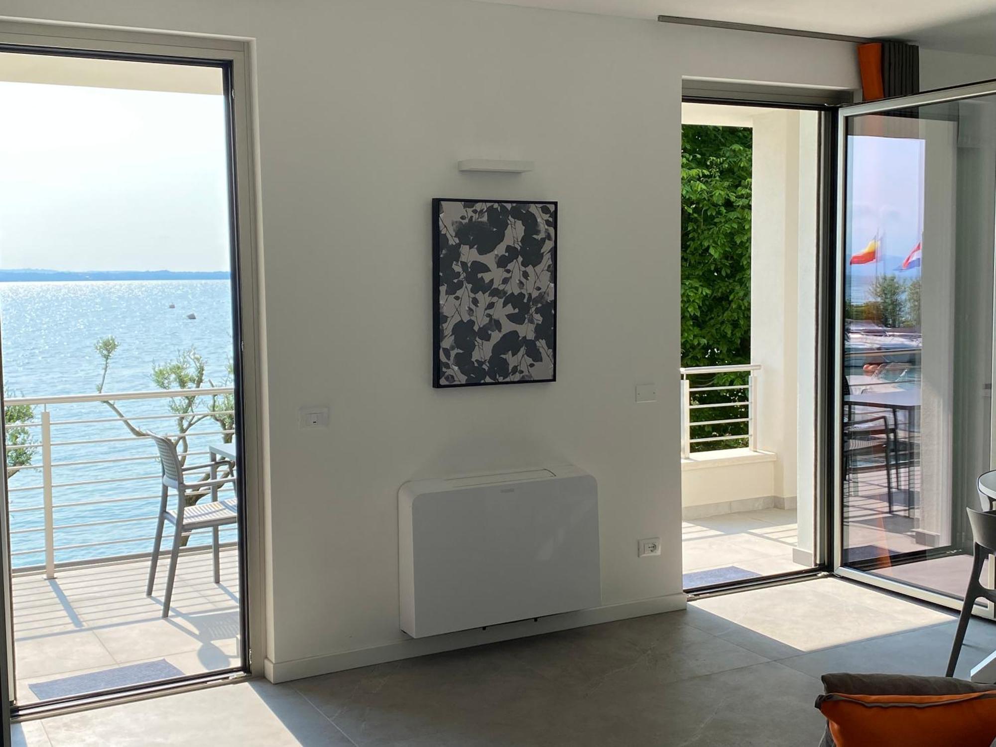 Sirmio Apartments - Darsena Stay Sirmione Extérieur photo